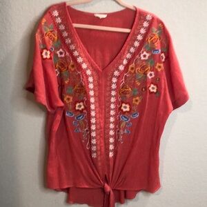 ODDY Floral Top embroidered pink/red women's 1XL spring flattering light weight
